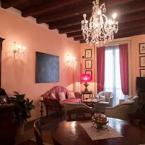 broletto-26.italymilanhotels.net/